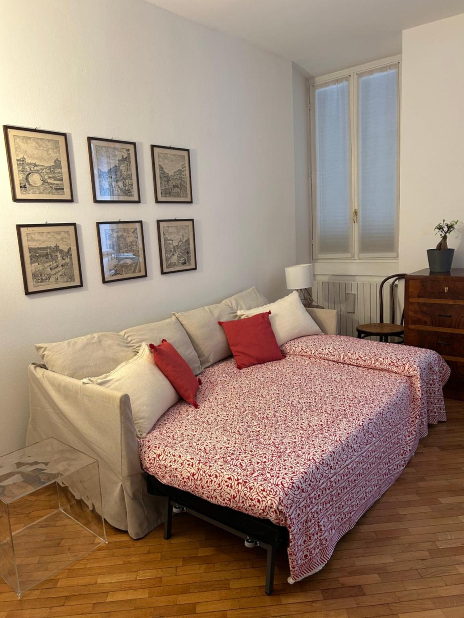 Apartment Bilocale Red House Two Red House, Cosy Flat